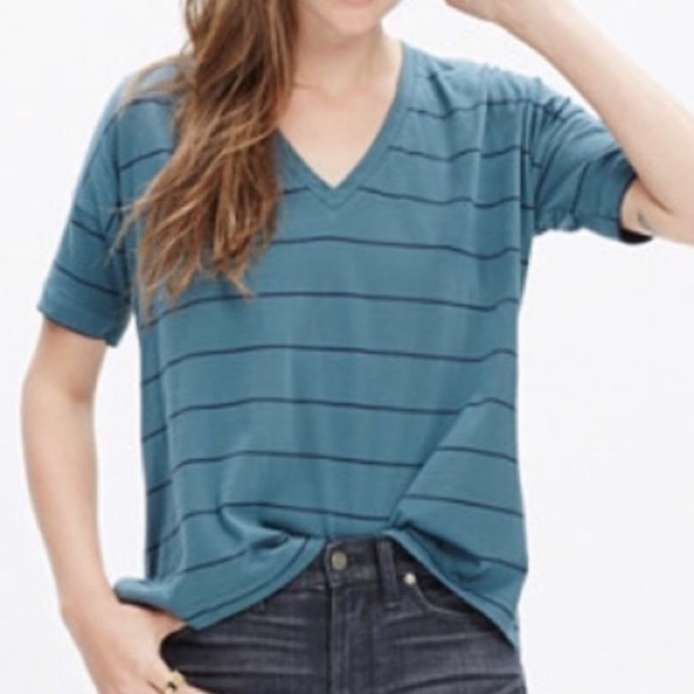Madewell green V-neck ladies striped tee. Size XS